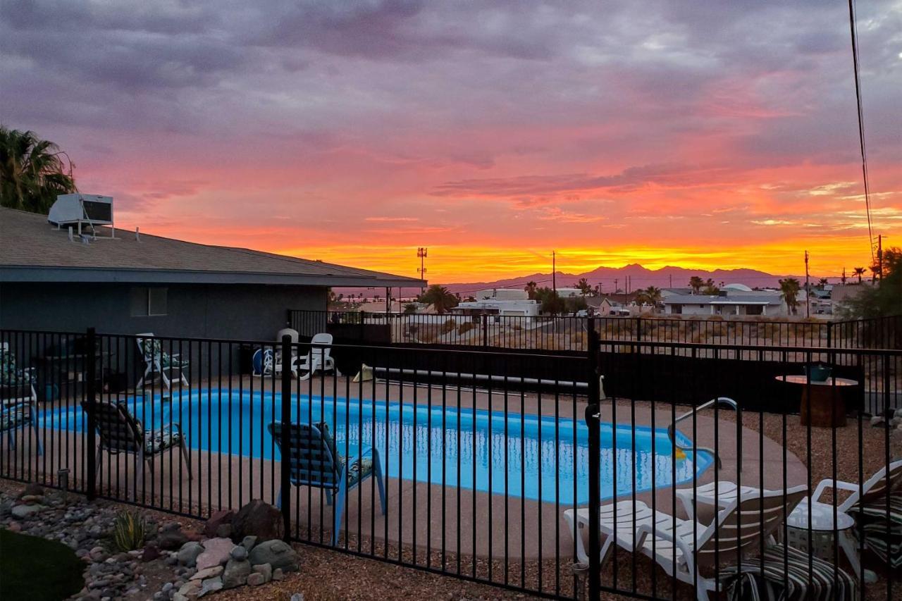 Lake Havasu Apartment With Pool 4 Mi To Beach! Lake Havasu City Exterior photo